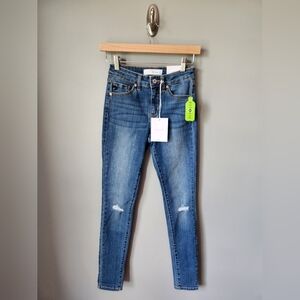 KanCan Super Skinny Mid Rise Jeans 3/25 NEW